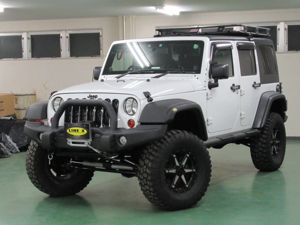 JEEP JKラングラー AEV前後バンパー＆純正オーバーフェンダー ≪LINE-X